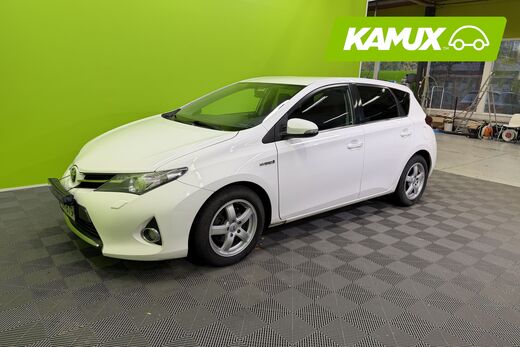 Toyota Auris vaihtoauto