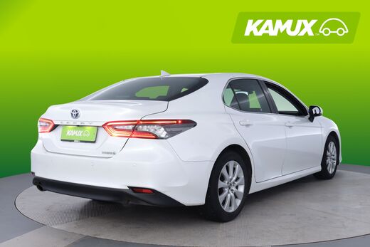 Toyota Camry vaihtoauto