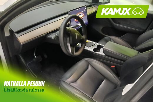Tesla Model Y vaihtoauto