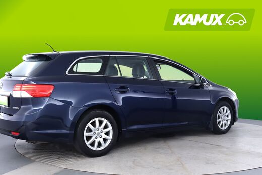 Toyota Avensis vaihtoauto
