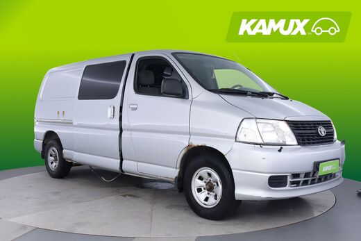 Toyota Hiace vaihtoauto