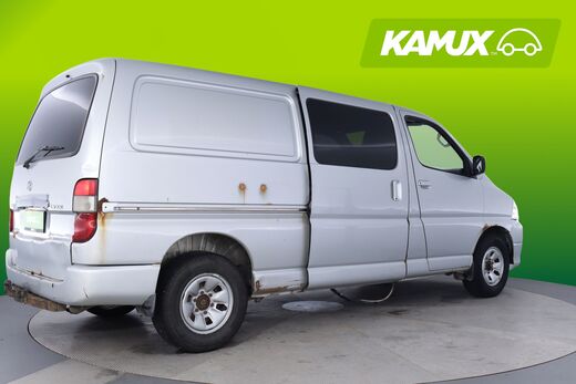 Toyota Hiace vaihtoauto