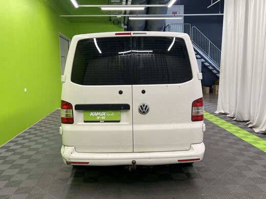 Volkswagen Caravelle vaihtoauto