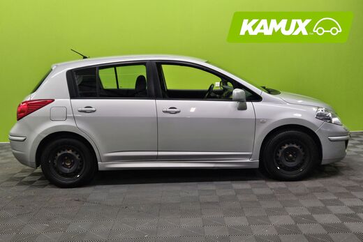 Nissan Tiida vaihtoauto