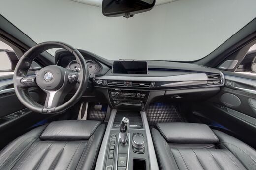 BMW X5 vaihtoauto