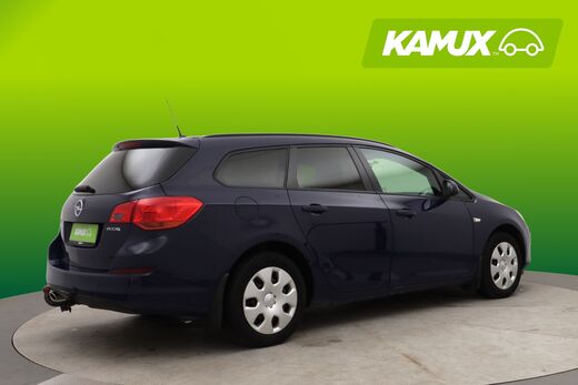 Opel Astra vaihtoauto