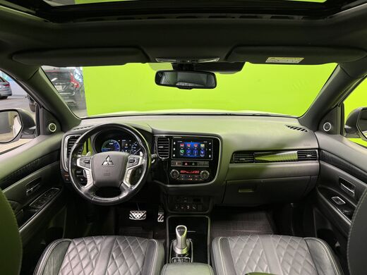 Mitsubishi Outlander PHEV vaihtoauto