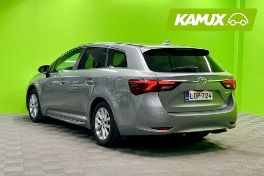 Toyota Avensis vaihtoauto