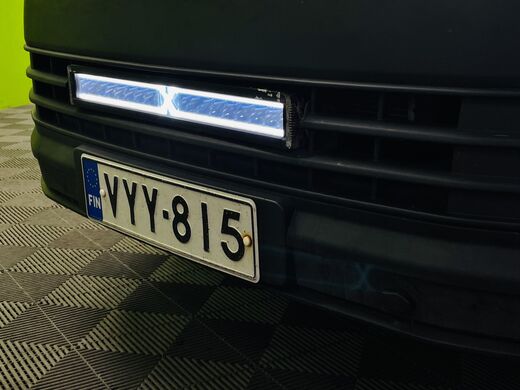 Volkswagen Transporter vaihtoauto