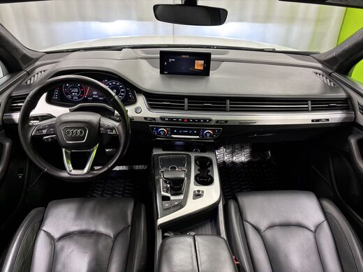 Audi Q7 vaihtoauto