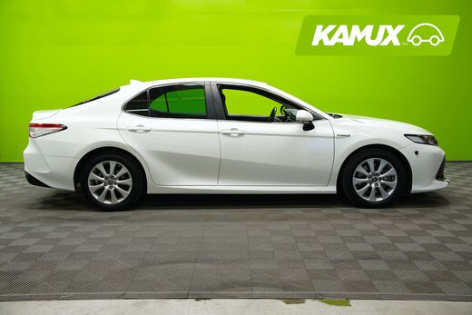 Toyota Camry vaihtoauto