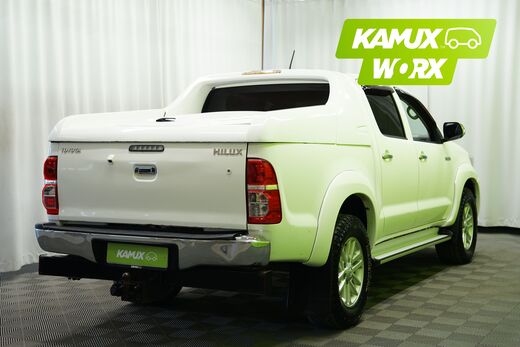 Toyota Hilux vaihtoauto