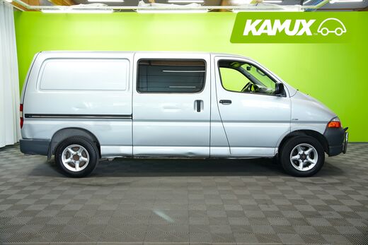 Toyota Hiace vaihtoauto