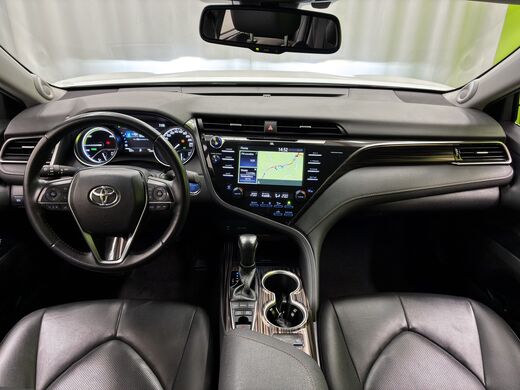 Toyota Camry vaihtoauto