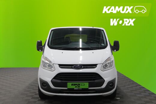 Ford Tourneo Custom vaihtoauto