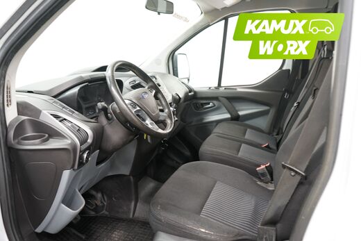 Ford Tourneo Custom vaihtoauto