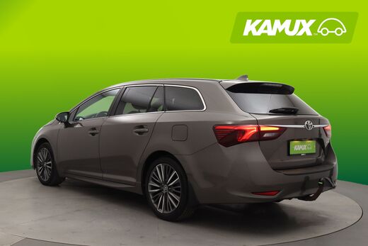 Toyota Avensis vaihtoauto