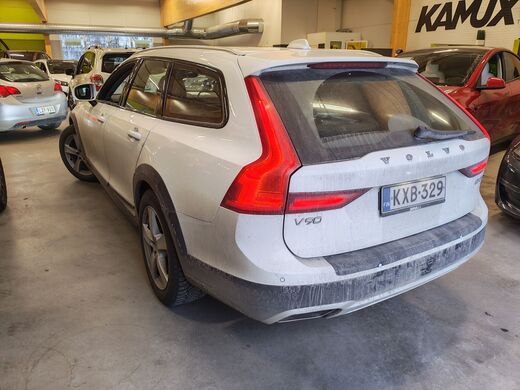 Volvo V90 Cross Country vaihtoauto