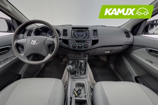 Toyota Hilux vaihtoauto