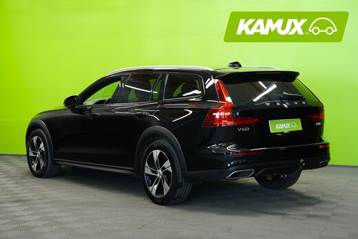 Volvo V60 Cross Country vaihtoauto