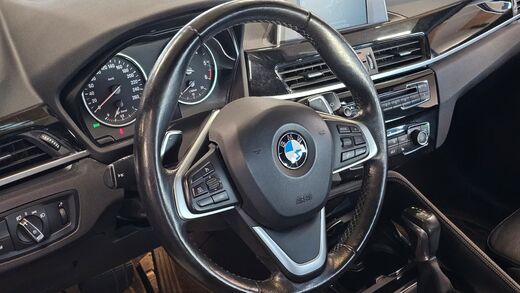 BMW X1 vaihtoauto
