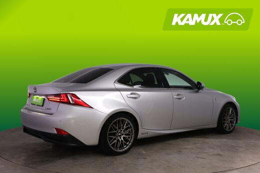 Lexus IS vaihtoauto