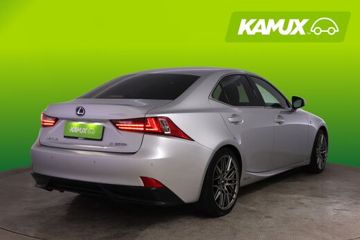 Lexus IS vaihtoauto