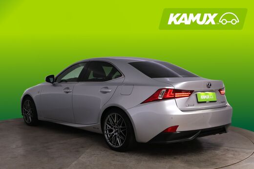 Lexus IS vaihtoauto