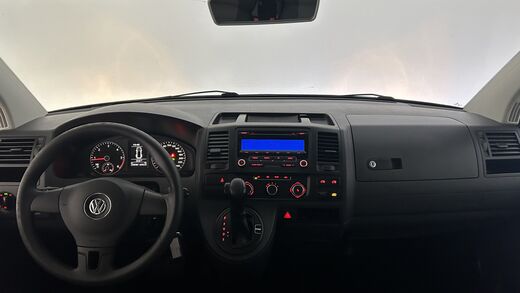 Volkswagen Caravelle vaihtoauto