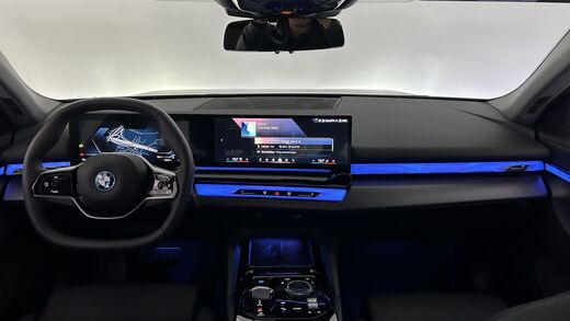 BMW i5 vaihtoauto
