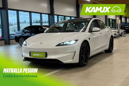 Tesla Model 3 vaihtoauto