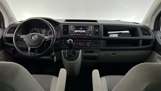 Volkswagen Caravelle vaihtoauto