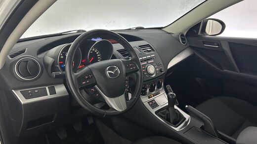 Mazda 3 vaihtoauto