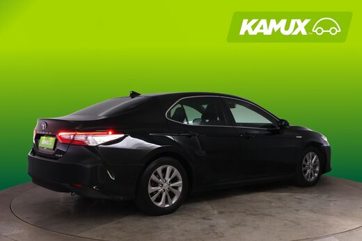 Toyota Camry vaihtoauto