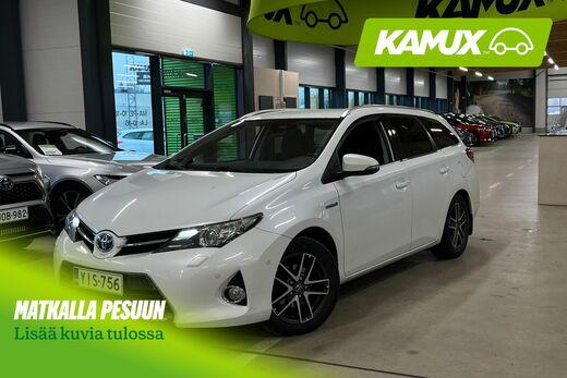Toyota Auris vaihtoauto