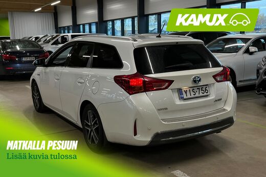 Toyota Auris vaihtoauto