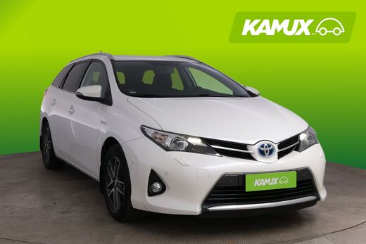 Toyota Auris vaihtoauto