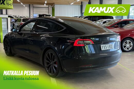 Tesla Model 3 vaihtoauto