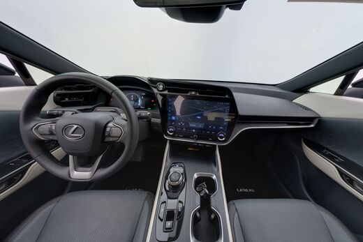 Lexus RZ vaihtoauto