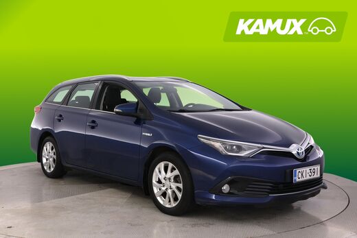 Toyota Auris vaihtoauto