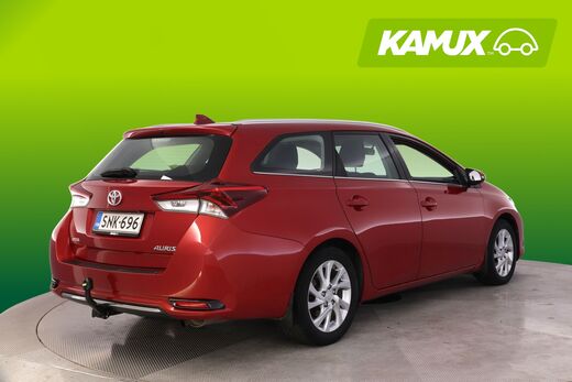 Toyota Auris vaihtoauto