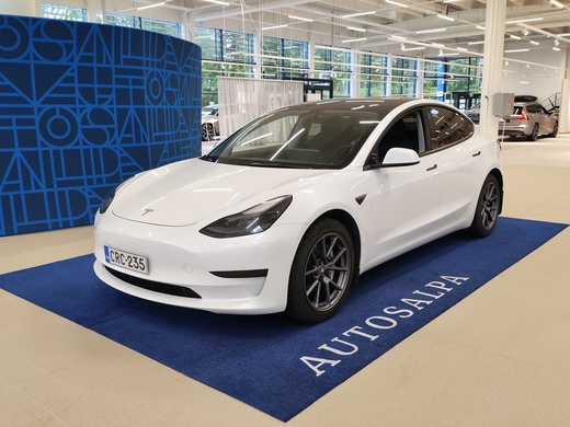 Tesla Model 3 vaihtoauto