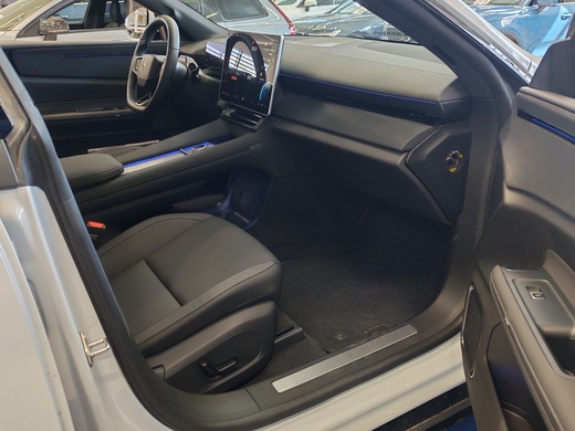 Polestar 4 vaihtoauto