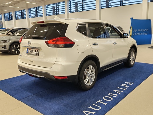 Nissan X-Trail vaihtoauto