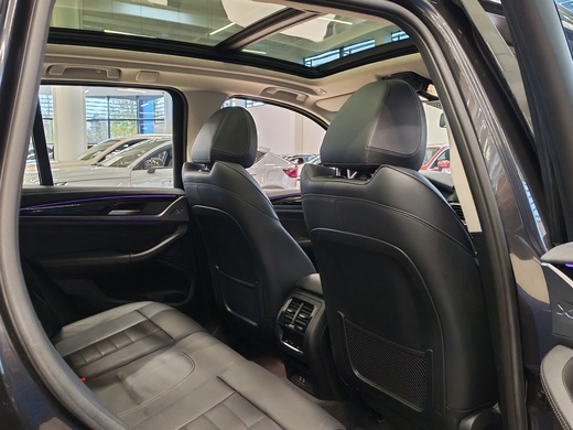 BMW iX3 vaihtoauto