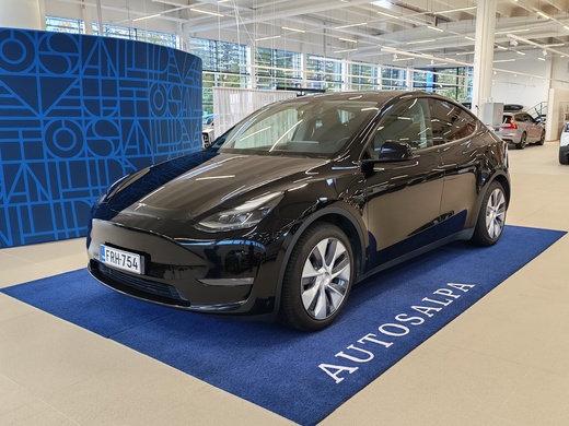 Tesla Model Y vaihtoauto