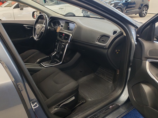 Volvo V40 vaihtoauto