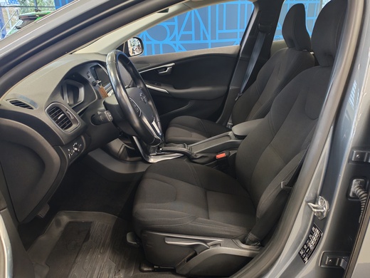 Volvo V40 vaihtoauto