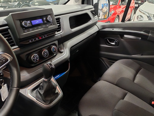 Renault Trafic Combi vaihtoauto