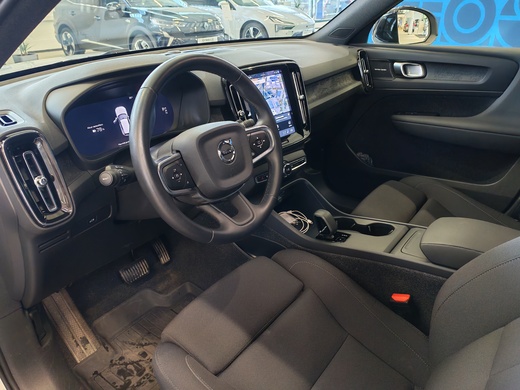 Volvo EX40 vaihtoauto
